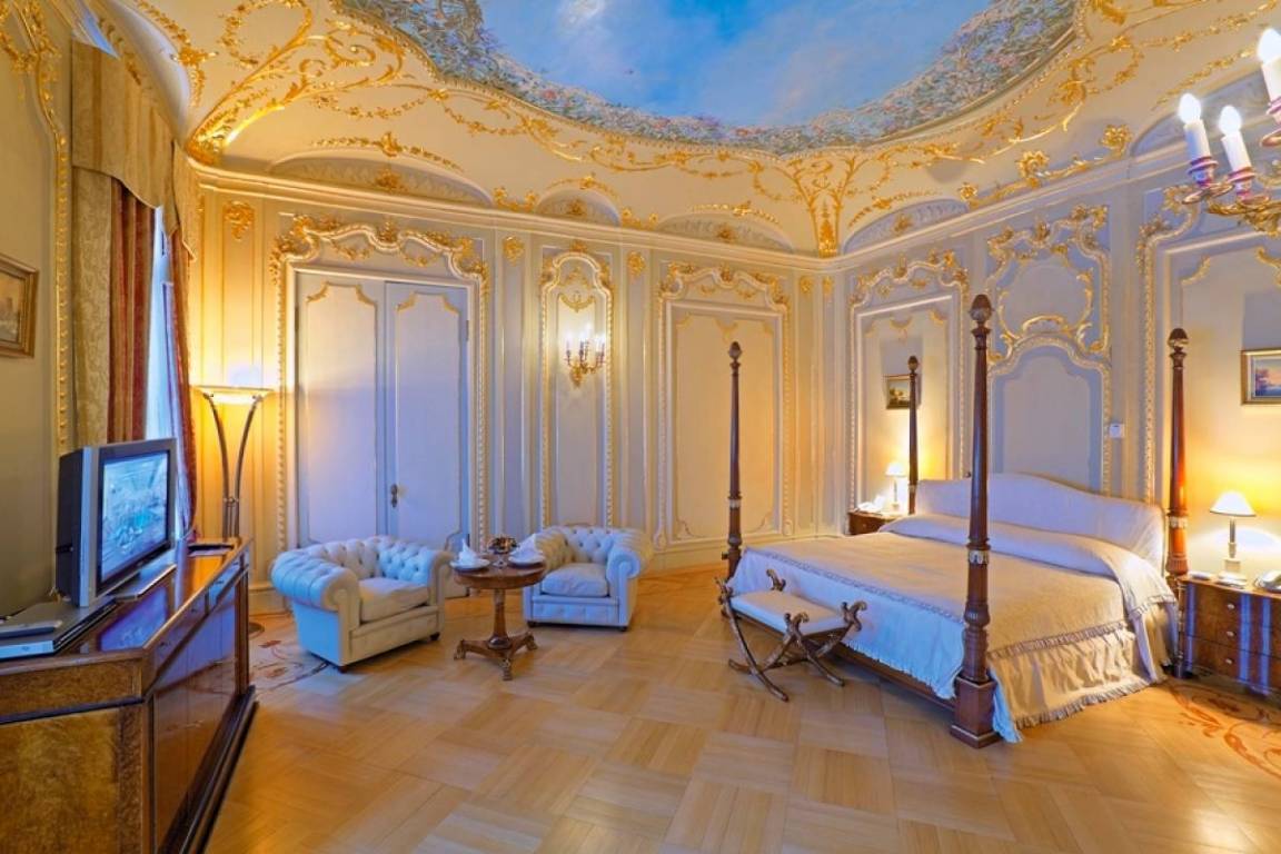 Елисеевский Люкс